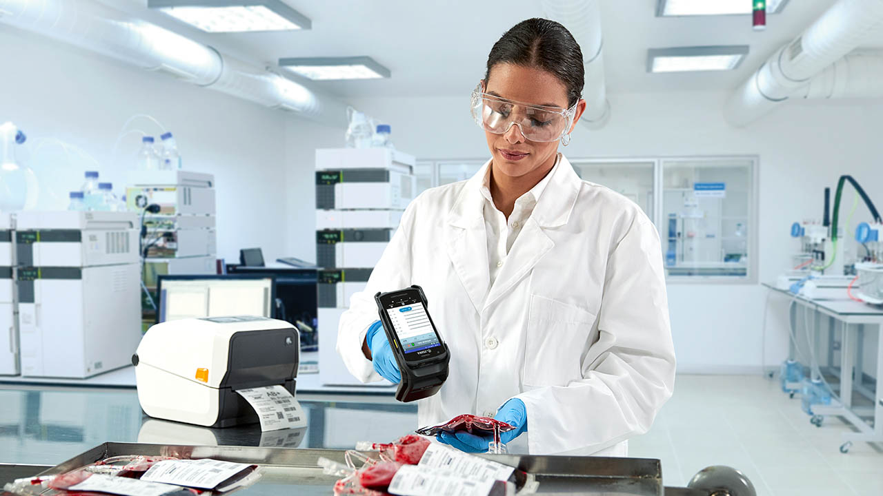 How to Check If Blood Samples Stayed in the Right Temperature Range During Transit