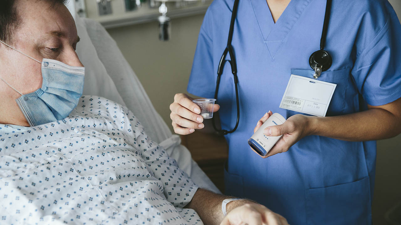 How to Use a Barcode to Automate Data Capture, Positive Patient ID and More in Healthcare Settings