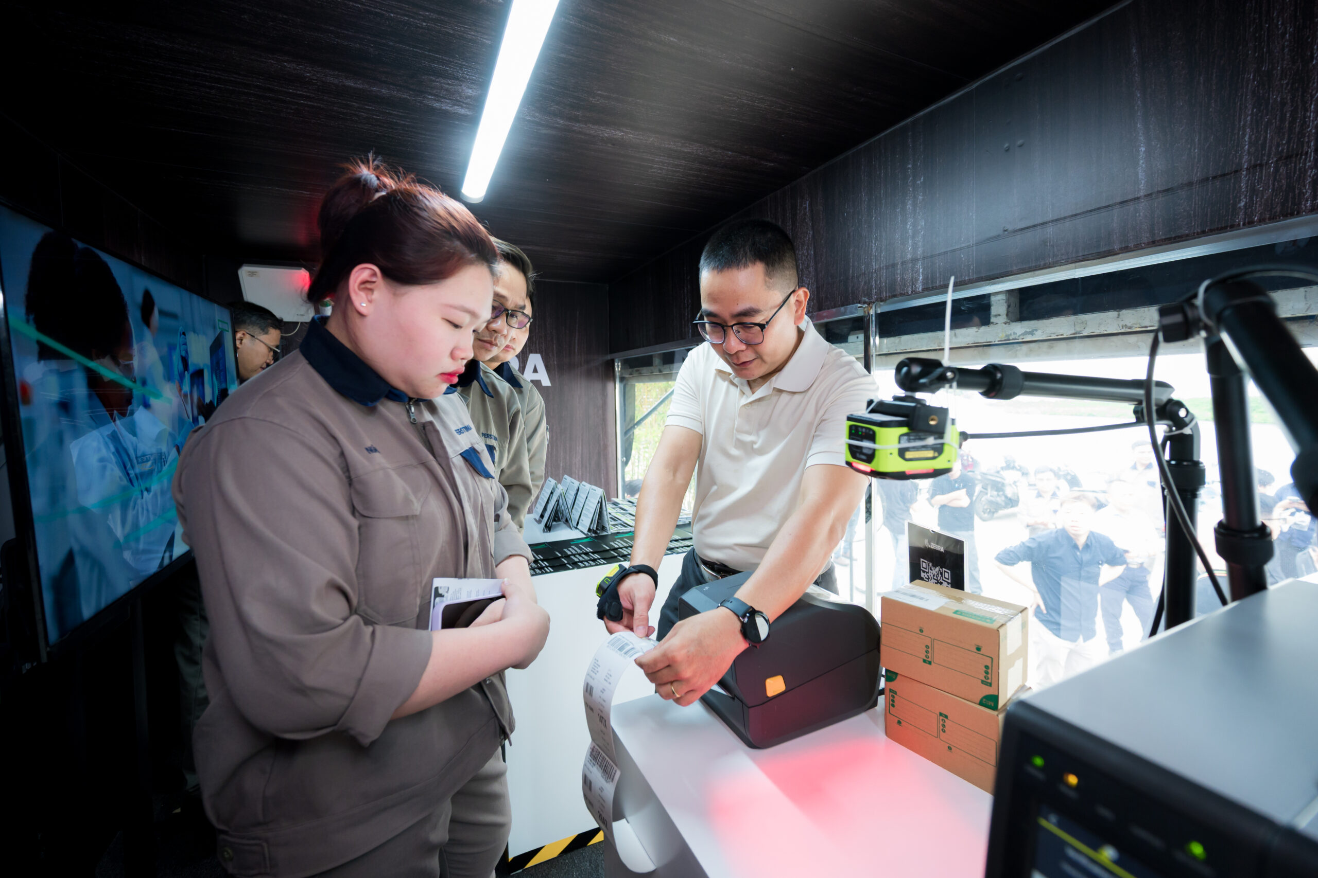 Hitting the Road: Bringing the Connected Factory Directly to Vietnam’s Manufacturers